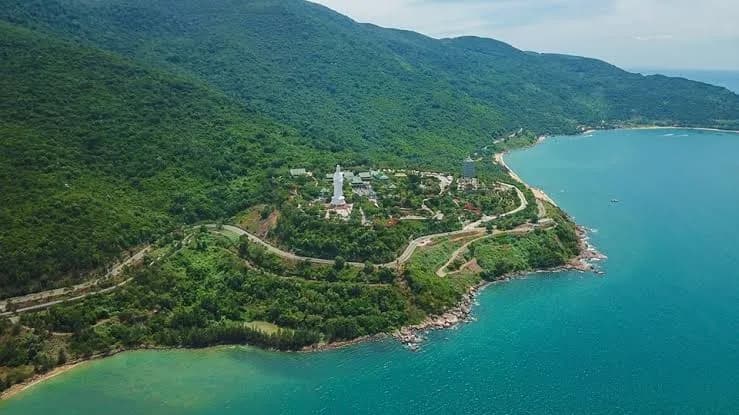 Son Tra peninsula and its green coastline seen from above
