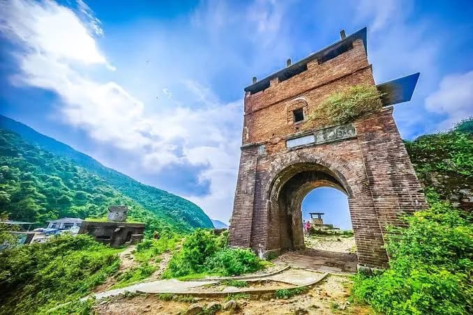 The old Hai Van Gate at the top of the pass